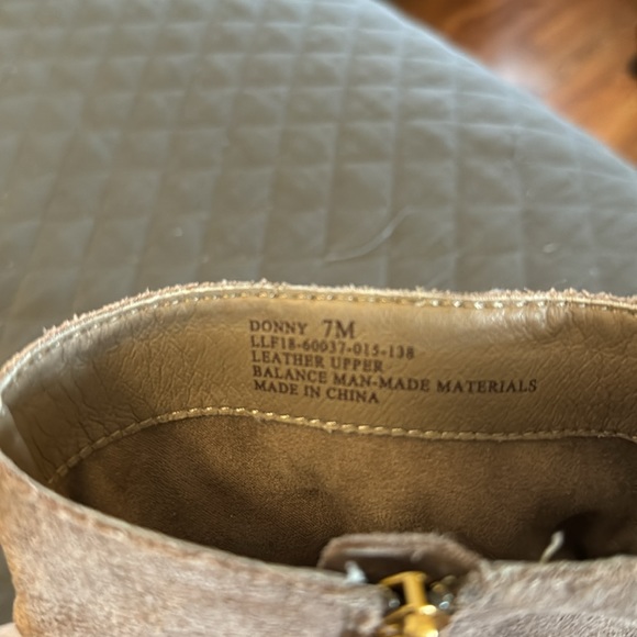 Lucca Lane ankle booties. - Picture 3 of 4